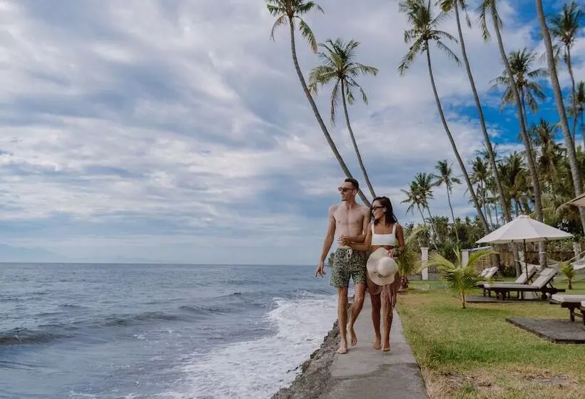 Hotel Kubu Indah Dive & Spa Resort