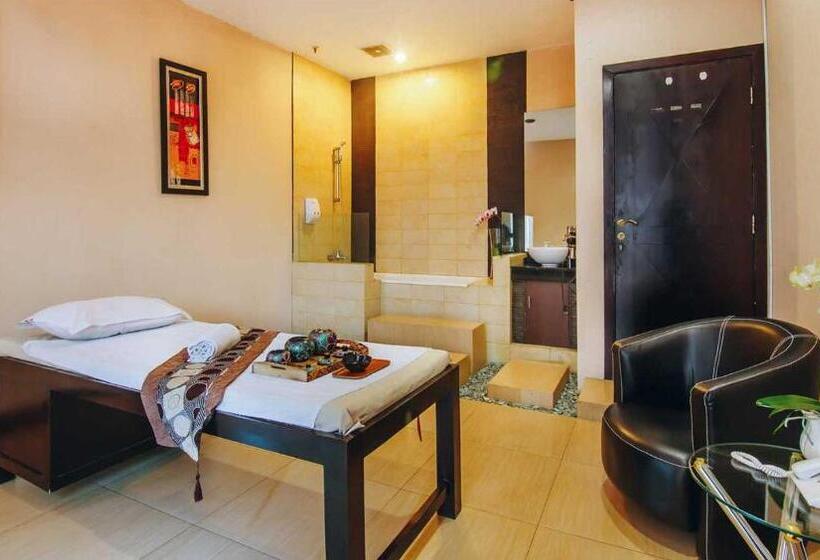 Lumire Hotel & Convention Centre