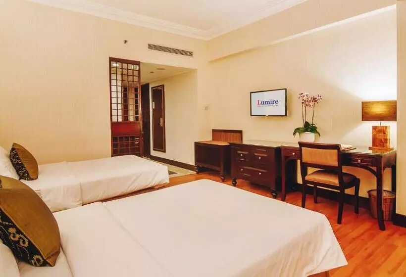 Lumire Hotel & Convention Centre