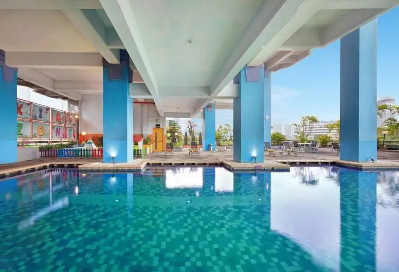 Lumire Hotel & Convention Centre