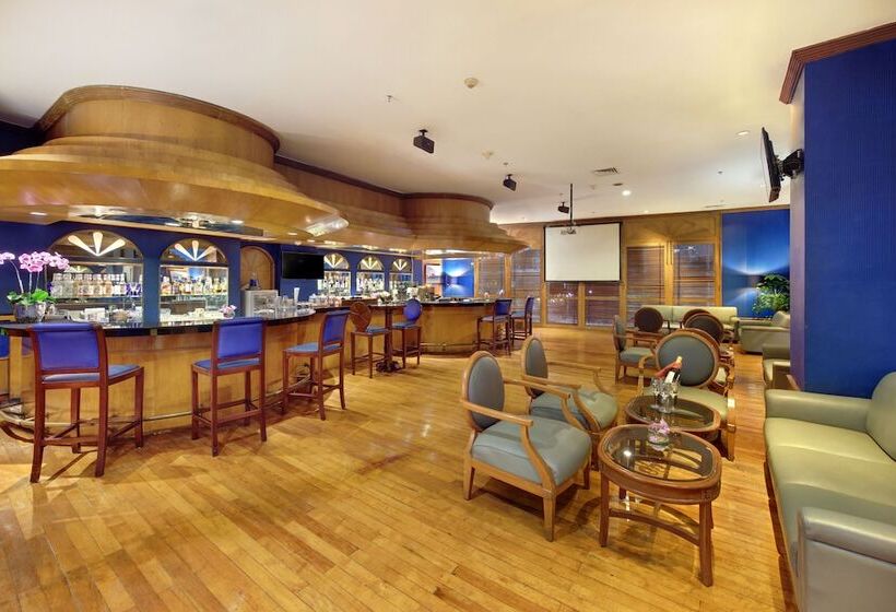 Lumire Hotel & Convention Centre