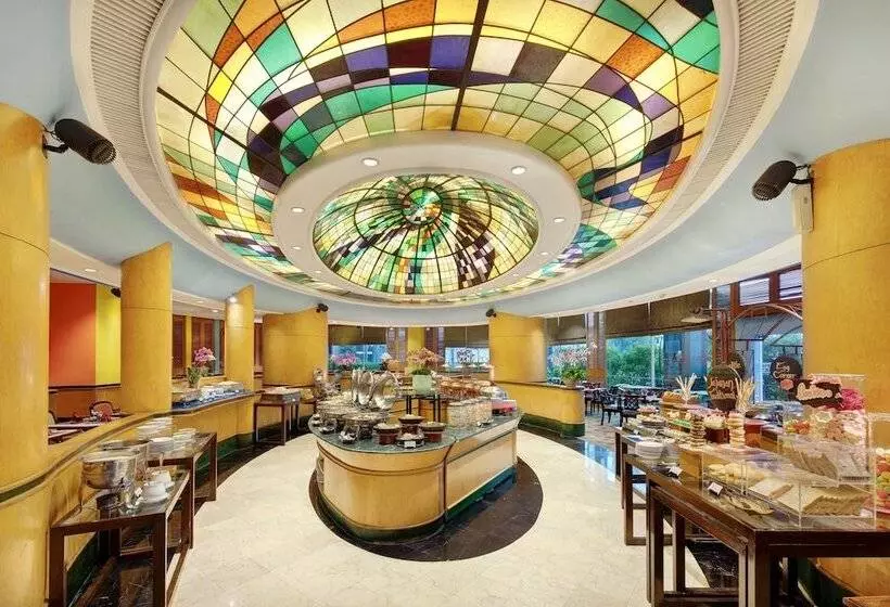 Lumire Hotel & Convention Centre