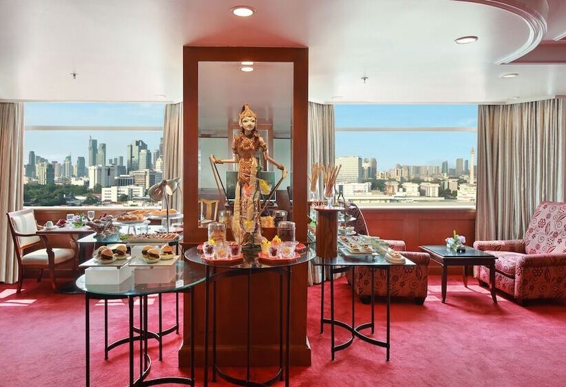 Lumire Hotel & Convention Centre