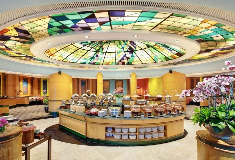 Lumire Hotel & Convention Centre