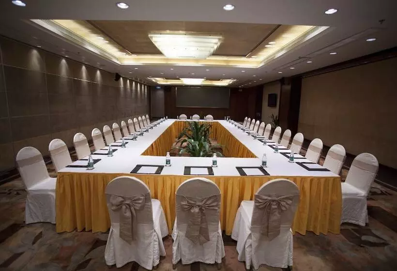 Parklane Hotel Changan