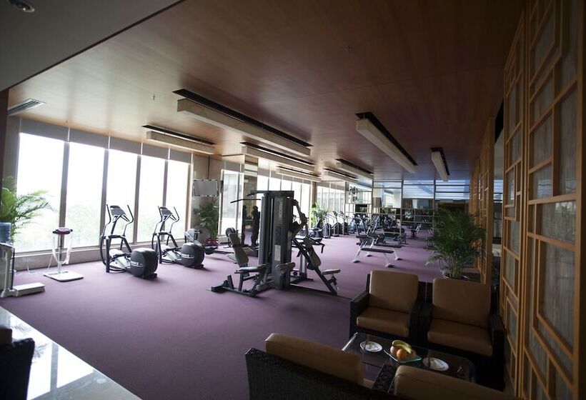 Parklane Hotel Changan