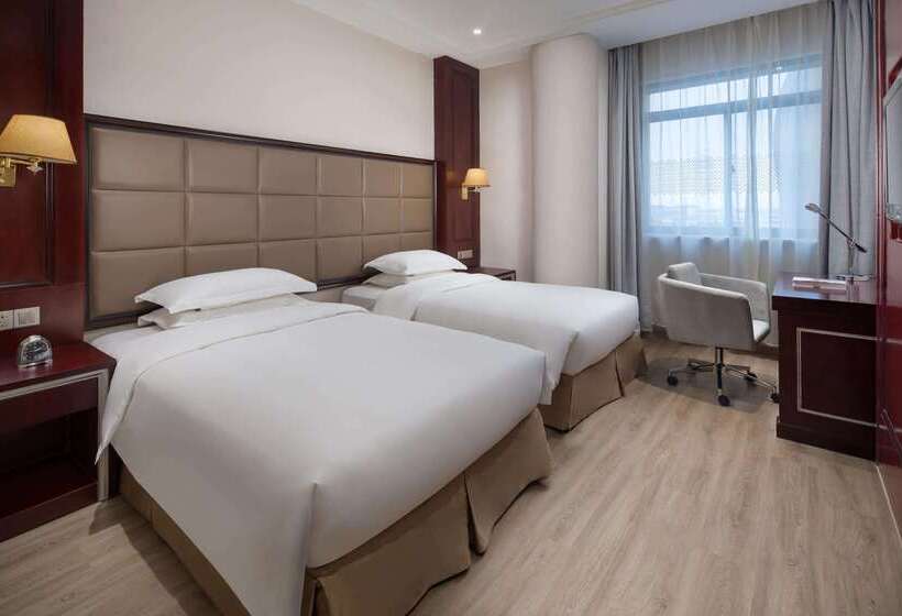 Hotel Ramada By Wyndham Shanghai Pudong