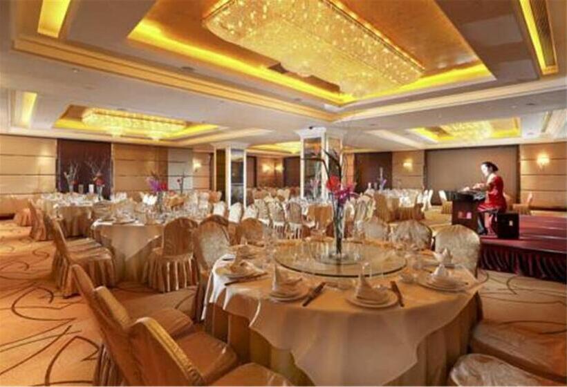 Royal International Hotel Shanghai   Pudong International Airport