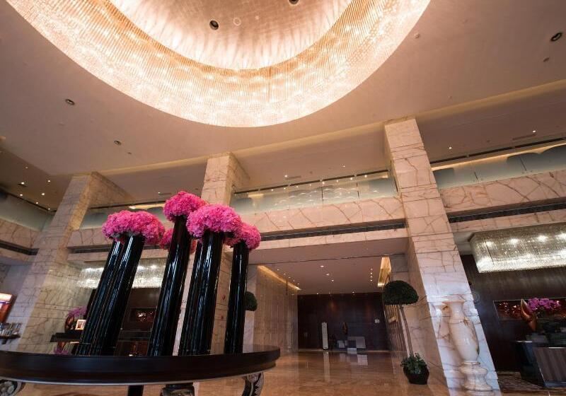 Royal International Hotel Shanghai   Pudong International Airport