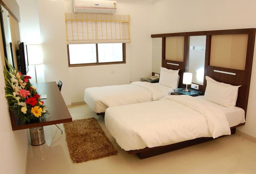 酒店 Sappire Regency