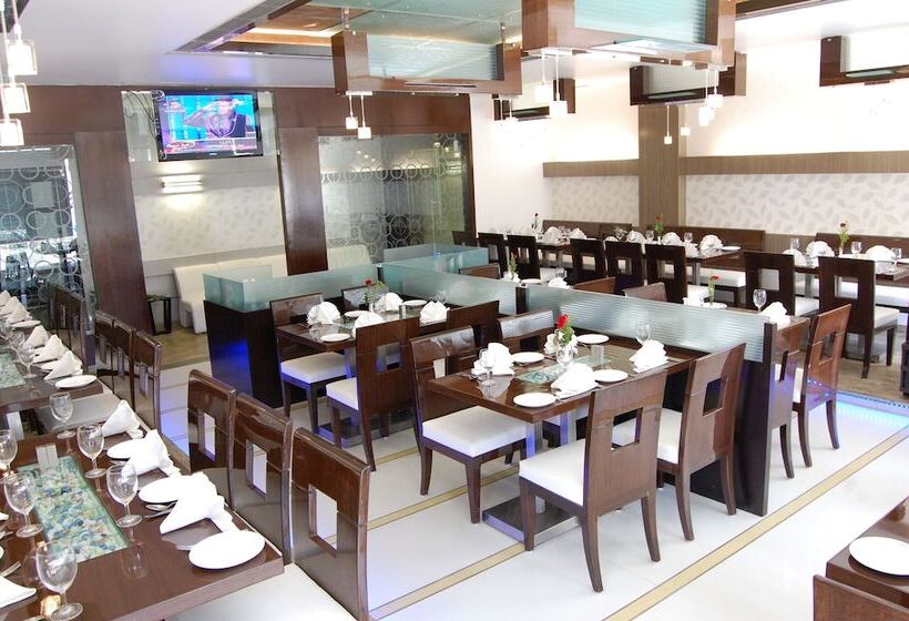 酒店 Sappire Regency