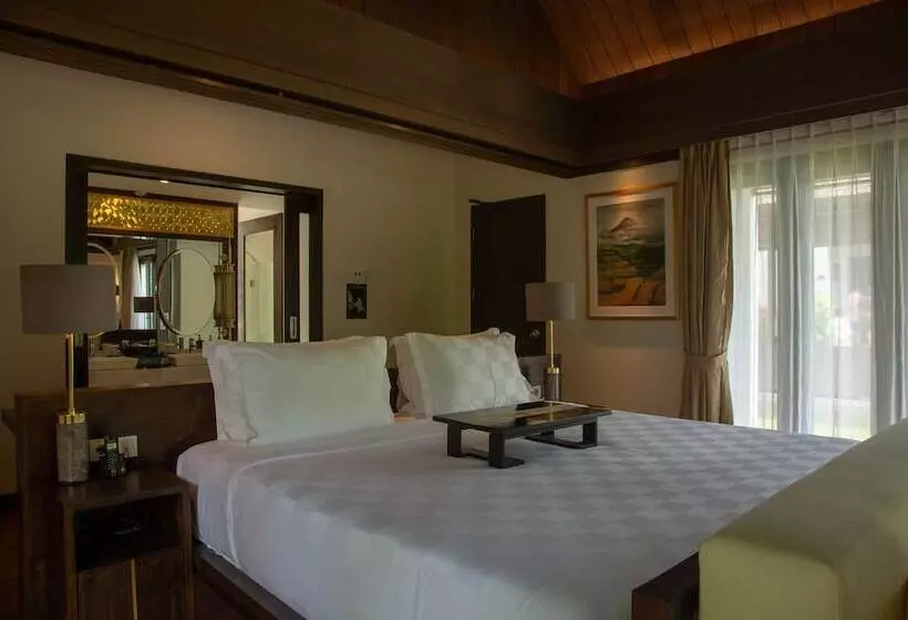 Отель The Samaya Ubud