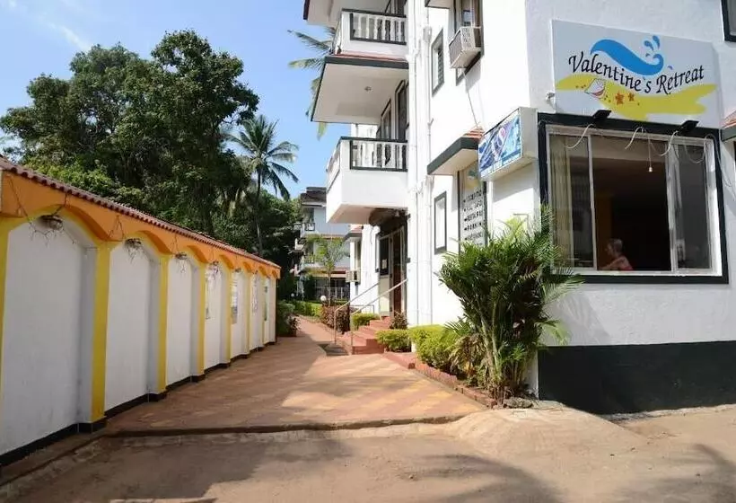 هتل Valentines Retreat Near Candolim Beach