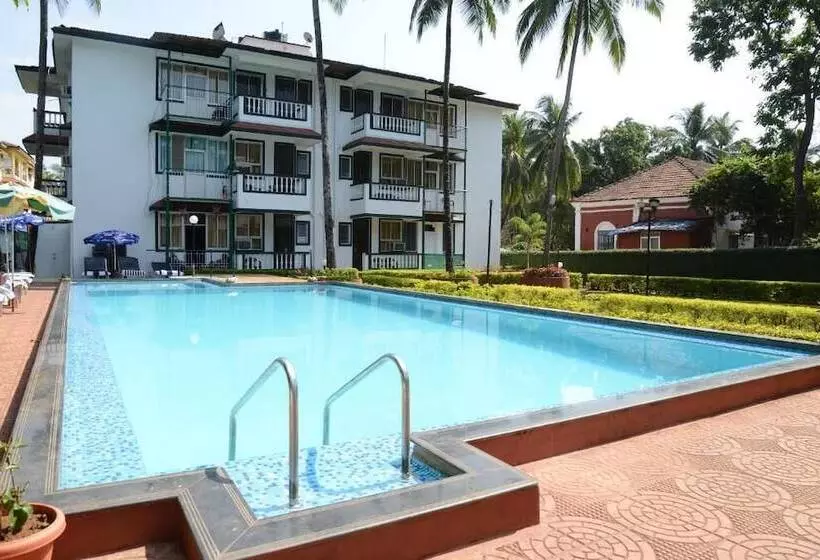 هتل Valentines Retreat Near Candolim Beach