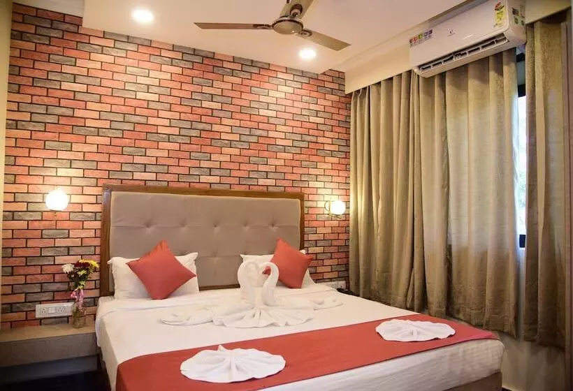 هتل Valentines Retreat Near Candolim Beach