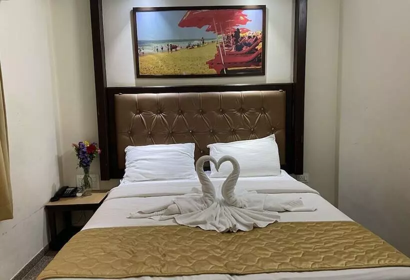 هتل Valentines Retreat Near Candolim Beach