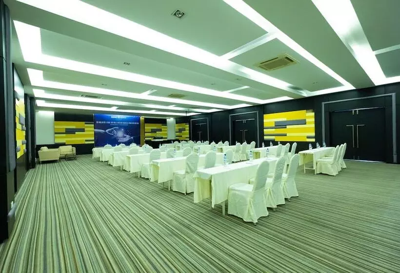 Hotelli Vogue Pattaya