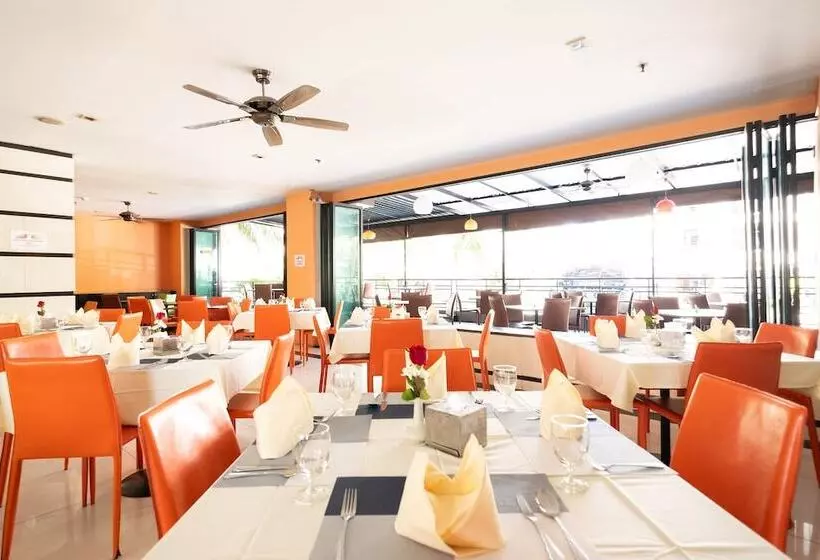 Hotelli Vogue Pattaya