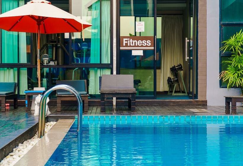 Отель Vogue Pattaya