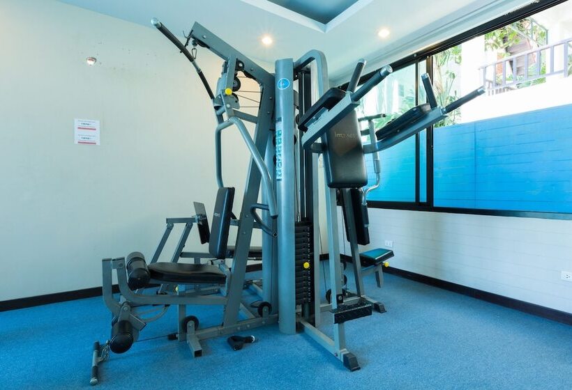 Отель Vogue Pattaya