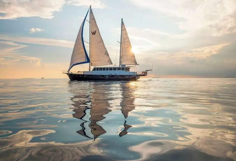 Отель W Maldives