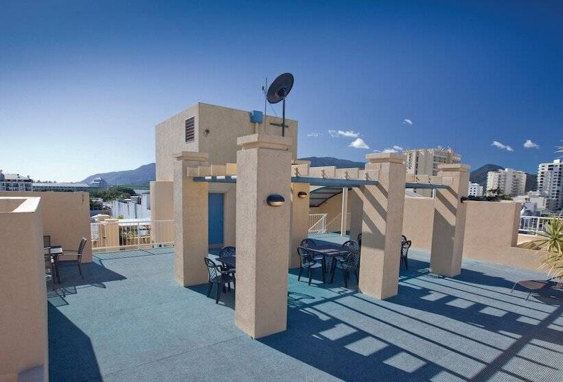 Inn Cairns Boutique Apartments