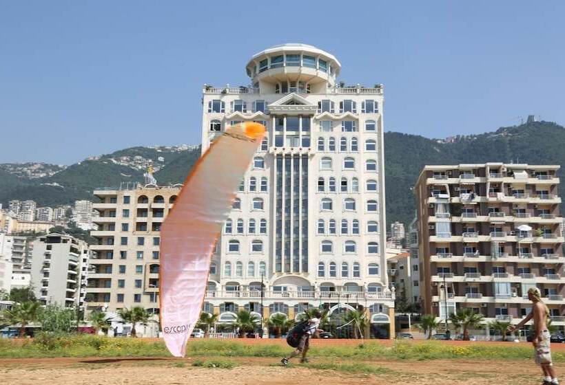 Portaluna Hotel & Resort