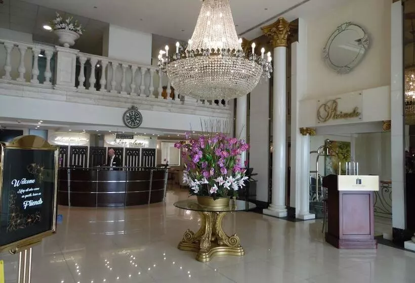 Portaluna Hotel & Resort