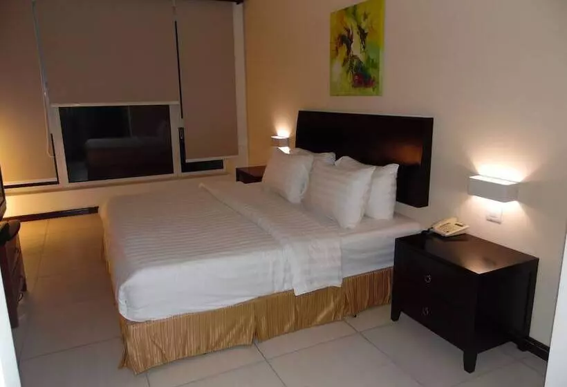 Portaluna Hotel & Resort