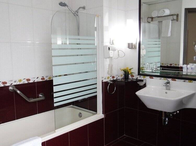 Portaluna Hotel & Resort