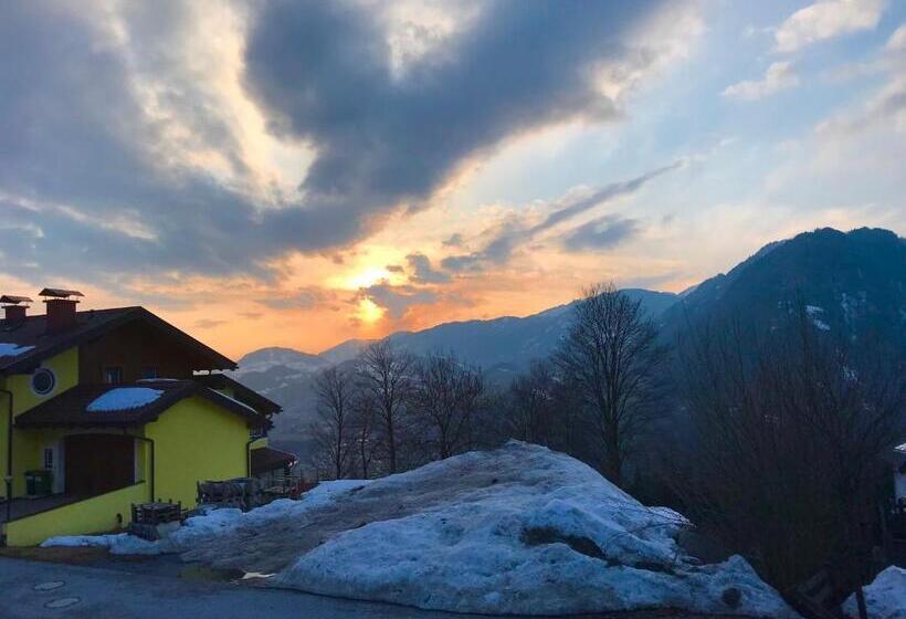 مبيت وإفطار Apartment Sonnblick