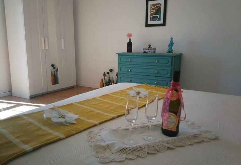 مبيت وإفطار Sossego E Tranquilidade Valley Guest House Perto De Lisboa Estacionamento à Porta Do Alojamento