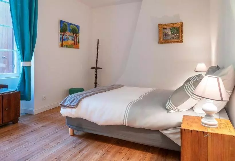 Aamiaismajoitus (B&B) Château Le Méjean