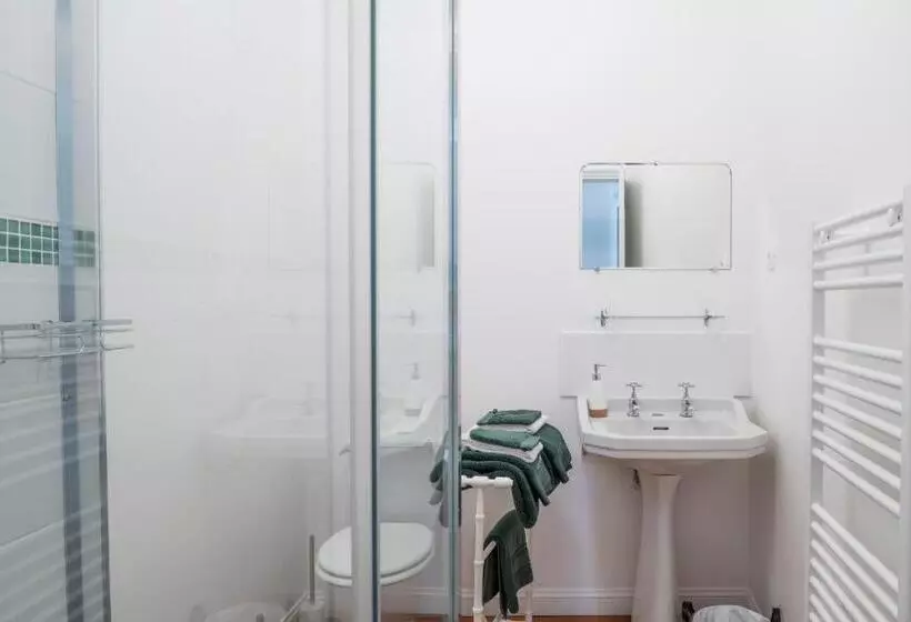 Aamiaismajoitus (B&B) Château Le Méjean