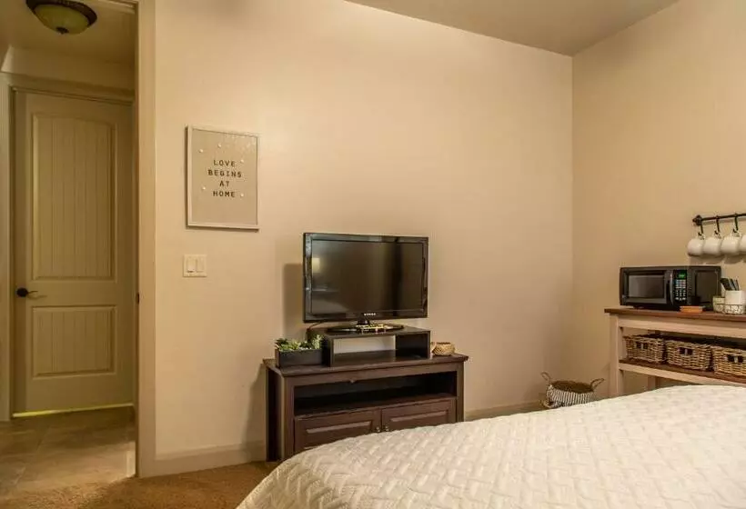 Majatalo Hurricane Hill Home