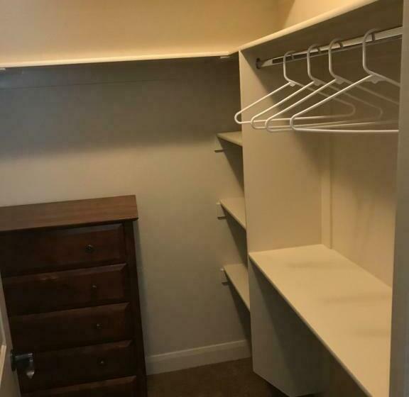 膳宿费 Hurricane Hill Home