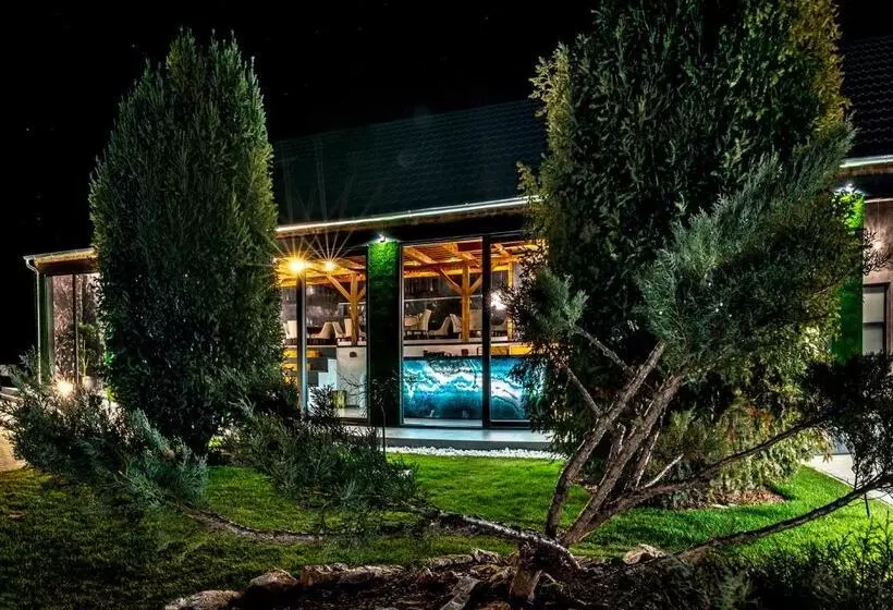 Aamiaismajoitus (B&B) Szent György Kúria