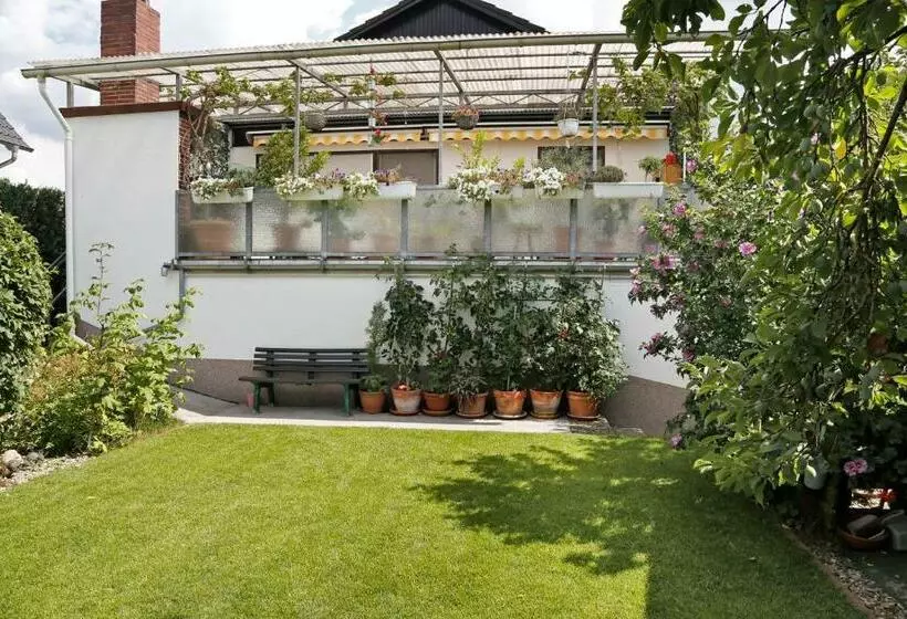 Majatalo Gästehaus Schäfer