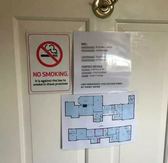 Majatalo White Wings