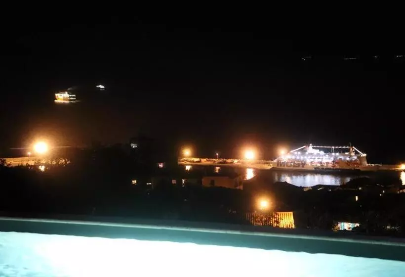 Aamiaismajoitus (B&B) Chambre élégante Lisa