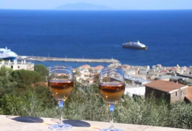 Aamiaismajoitus (B&B) Chambre élégante Lisa