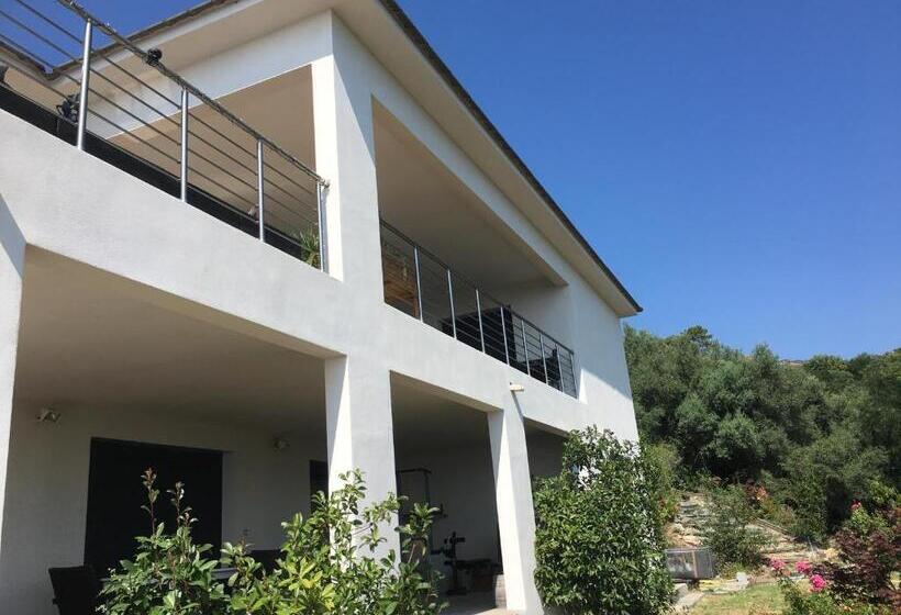 تختخواب و صبحانه Chambre élégante Lisa