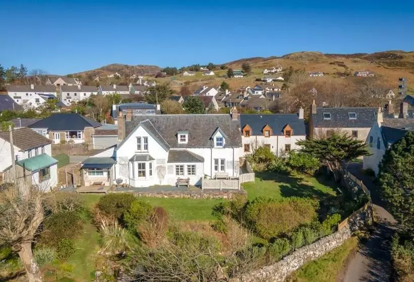 The Old School House B&b