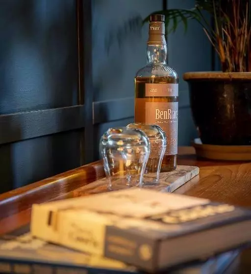 The Old School House B&b