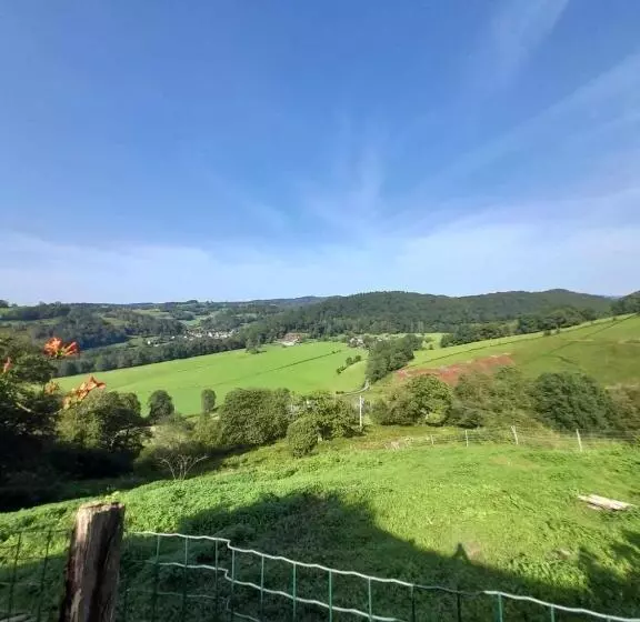 Retkeilymaja Ferme Arboucau