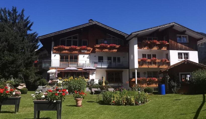 فندق صغير Gästehaus Thaler