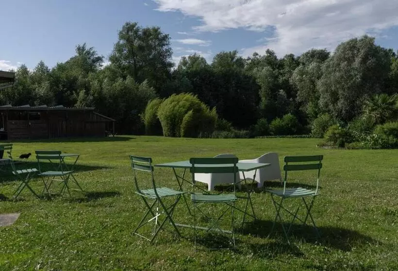 Au Petit Canteleu   Bed & Breakfast