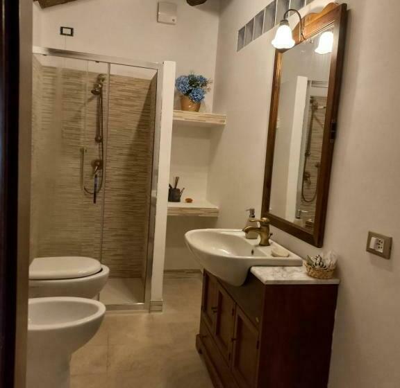 B&b A Due Passi Dal Castello