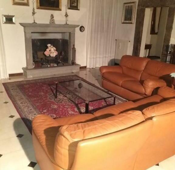 B&b A Due Passi Dal Castello