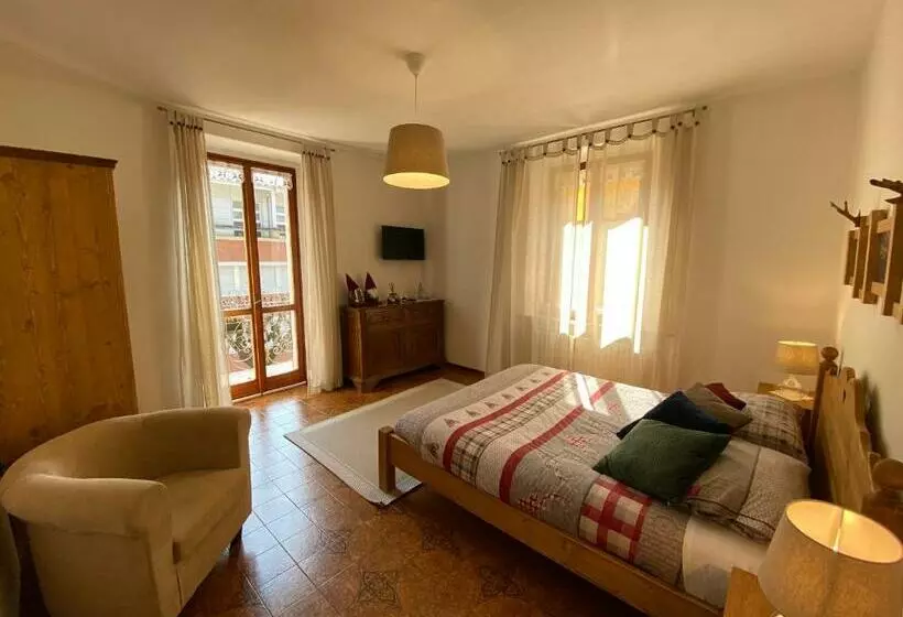 Aamiaismajoitus (B&B) Botép Ai Tigli